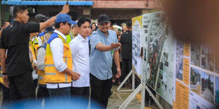 Peninjauan Kelurahan  Belawan Bahari, Kecamatan Medan Belawan, Selasa (24/12/24).