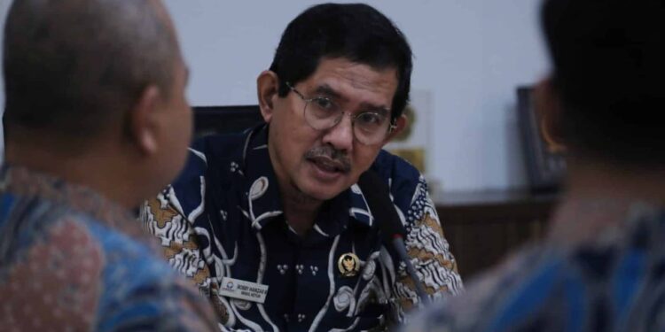 PPDB Jalur Prestasi Maladministrasi, Ombudsman Terbitkan Rekomendasi 1 Wakil Ketua Ombudsman RI, Bobby Hamzar Rafinus.