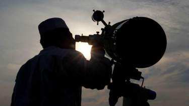 Kemenag Gelar Sidang Isbat Awal Ramadan 1446 H 28 Februari 1 Ilustrasi pemantauan hilal.