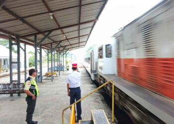 Masyarakat diimbau tingkatkan kewaspadaan saat melintasi perlintasan sebidang KA setelah pemberlakukan Gapeka 2025.