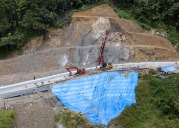 Kondisi jalan nasional Batu Jomba di Kabupaten Tapanuli Selatan (Tapsel).
