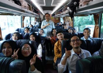 Para mahasiswa dan pelajar di luar Sumatera yang difasilitasi untuk mudik gratis pada Lebaran 2025.