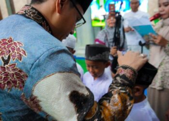 Wali Kota Medan, Rico Waas Safari Ramadan di Masjid Islamiyah, Jalan Musholla Kecamatan Medan Sunggal.