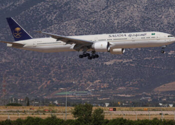 Pesawat Saudi Airlines.