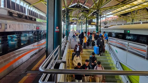 10 Stasiun Favorit Tujuan Mudik Lebaran 1 Stasiun Gambir.
