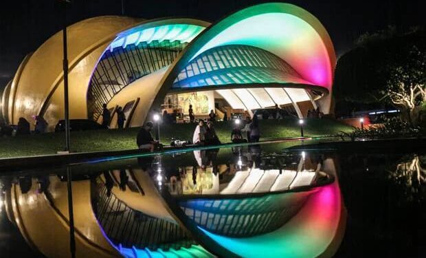 TMII Siap Sambut 100.000 Pengunjung di Libur Lebaran 1 Teater Imax Keong Mas.