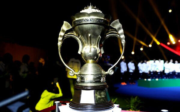 Trofi Piala Sudirman.