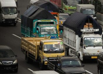 Ilustrasi truk angkutan barang.