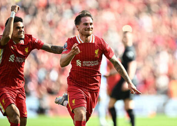 Liverpool dipastikan menjadi juara Liga Inggris 2024-2025 setelah mengalahkan Tottenham Hotspur dengan skor 5-1 pada laga di Stadion Anfield, Minggu (27/4) malam WIB.