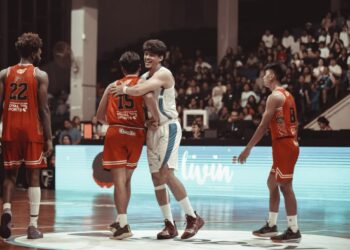 Pertandingan Satria Muda Pertamina vs Rajawali Medan Basketball, di GOR Unimed Minggu (27/4).