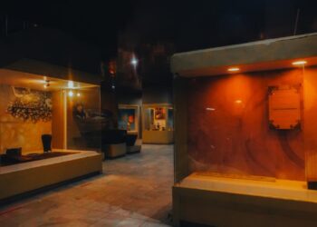 Museum Ruwa Jurai atau Museum Lampung.
