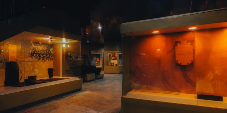 Mengenal Micro-Tourism, Tren Baru Liburan Hemat 1 Museum Ruwa Jurai atau Museum Lampung.