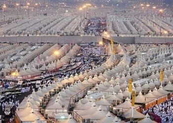 Jemaah haji saat melaksanakan wukuf di Arafah.