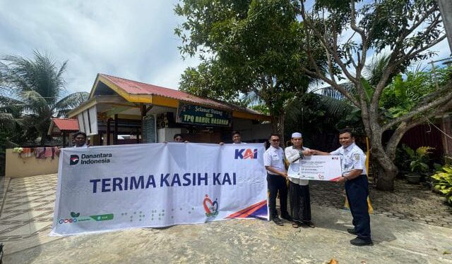 Tim TJSL KAI Sumut telah menyalurkan bantuan kepada sejumlah penerima di Sumut dan Aceh.