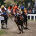 Indonesia Horse Racing di Lapangan Pacuan Kuda Legok Jawa, Pangandaran, Jawa Barat.