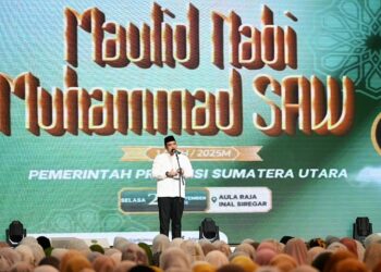 Gubernur Sumut, Bobby Nasution pada acara Maulid Nabi di Lingkungan Pemprov Sumut, di Aula Raja Inal Siregar.