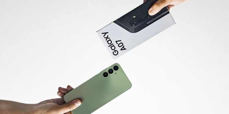 Cara Tukar Hape Lama Kamu ke Galaxy A07 1 Tukar tambah sekarang ke Galaxy A07 Yang Penting Pasti.