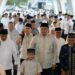 Bobby Nasution Salat Idulfitri 1447 H Bersama Ribuan Masyarakat di Sergai 2 Gubernur Sumut, Bobby Nasution, melaksanakan Salat Idulfitri 1447 Hijriah bersama ribuan masyarakat di Masjid Agung Sergai.
