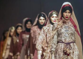 Pergelaran Busana dan Seni Islam Asia pada dan Seni Islam pada 25-25 Januari 2025.