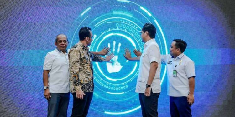 40.000 Pekerja Informal di Medan Terdaftar BPJS 1 Peluncuran Upgrade New Empowering Kepala Lingkungan dan OPD Pemko Medan bersama BPJS Ketenagakerjaan.