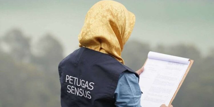 Dua Juta Pelaku Usaha di Sumut Bakal Disensus, Termasuk Bisnis Online 1 Ilustrasi petugas sensus.