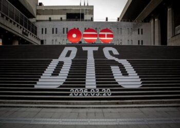 Seoul mengumumkan rencana manajemen keselamatan berskala besar menjelang konser BTS di Gwanghwamun Square.
