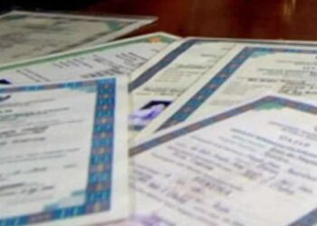 Ilustrasi ijazah.