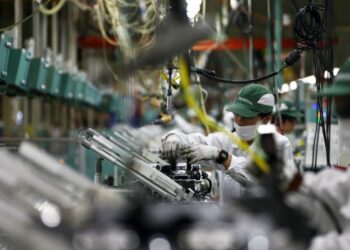 Aktivitas industri manufaktur.