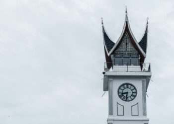 Jam Gadang.