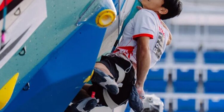 Putra Tri Ramadani Raih Medali Emas Nomor Lead di World Climbing Series Praha 2026 1 Putra Tri Ramadani.