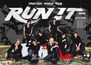 Stray Kids siap cetak rekor baru dalam tur dunia mereka yang bertajuk 'RUN IT'.