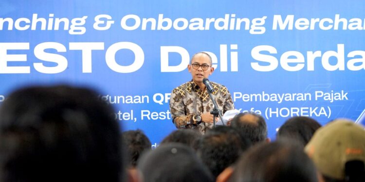 Optimalkan Pajak Daerah, Bank Sumut Luncurkan QResto 1 Direktur Teknologi Informasi dan Operasional PT Bank Sumut, Sandhy Sofian.