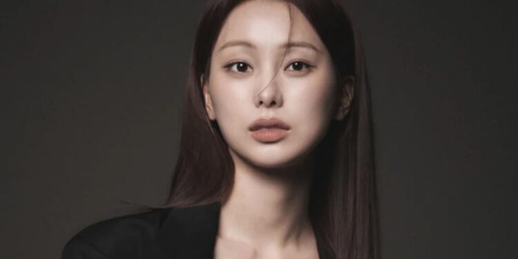 Moon Seung Yu.