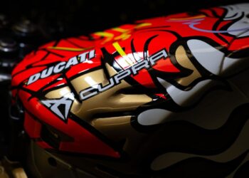 Livery Pertamina Enduro VR46 Racing Team untuk seri Indonesia.