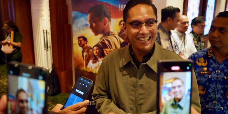 Kata Rico Waas Usai Saksikan Kisah Perjuangan Djamin Ginting di Layar Lebar 1 Wali Kota Medan, Rico Waas menyaksikan penayangan perdana film Jamin Setia Selamanya.